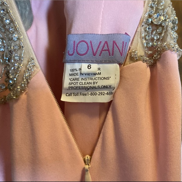 JOVANI Baby Pink Embellished Gown Sz. 6 - Picture 7 of 7